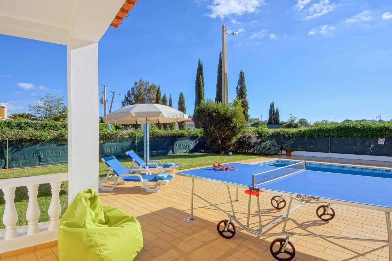 Villa Licinia Guia  Buitenkant foto